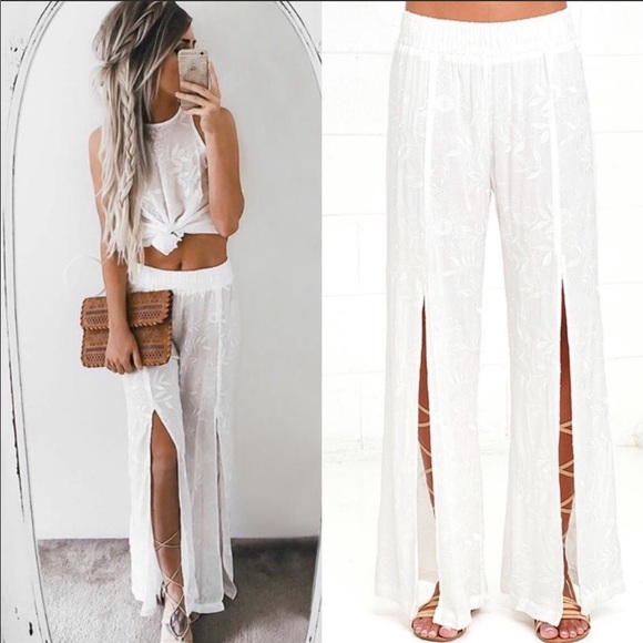 Lucy Love Pants - Lucy Love Sun Bum White Embroidered Pants XS